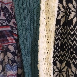 Multiple scarves